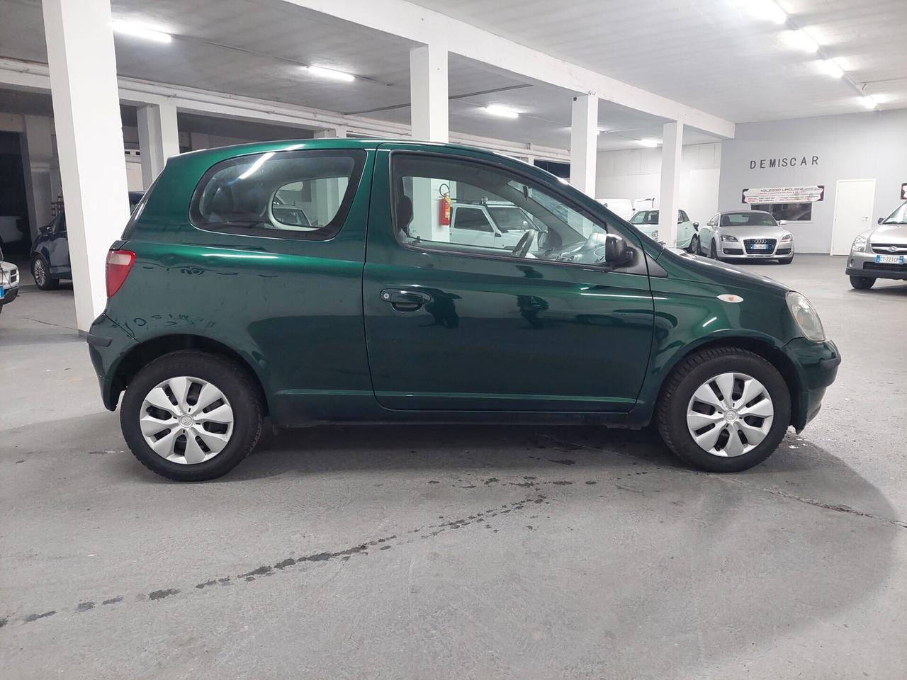 Toyota Yaris 1.0i 16V cat 3 porte
