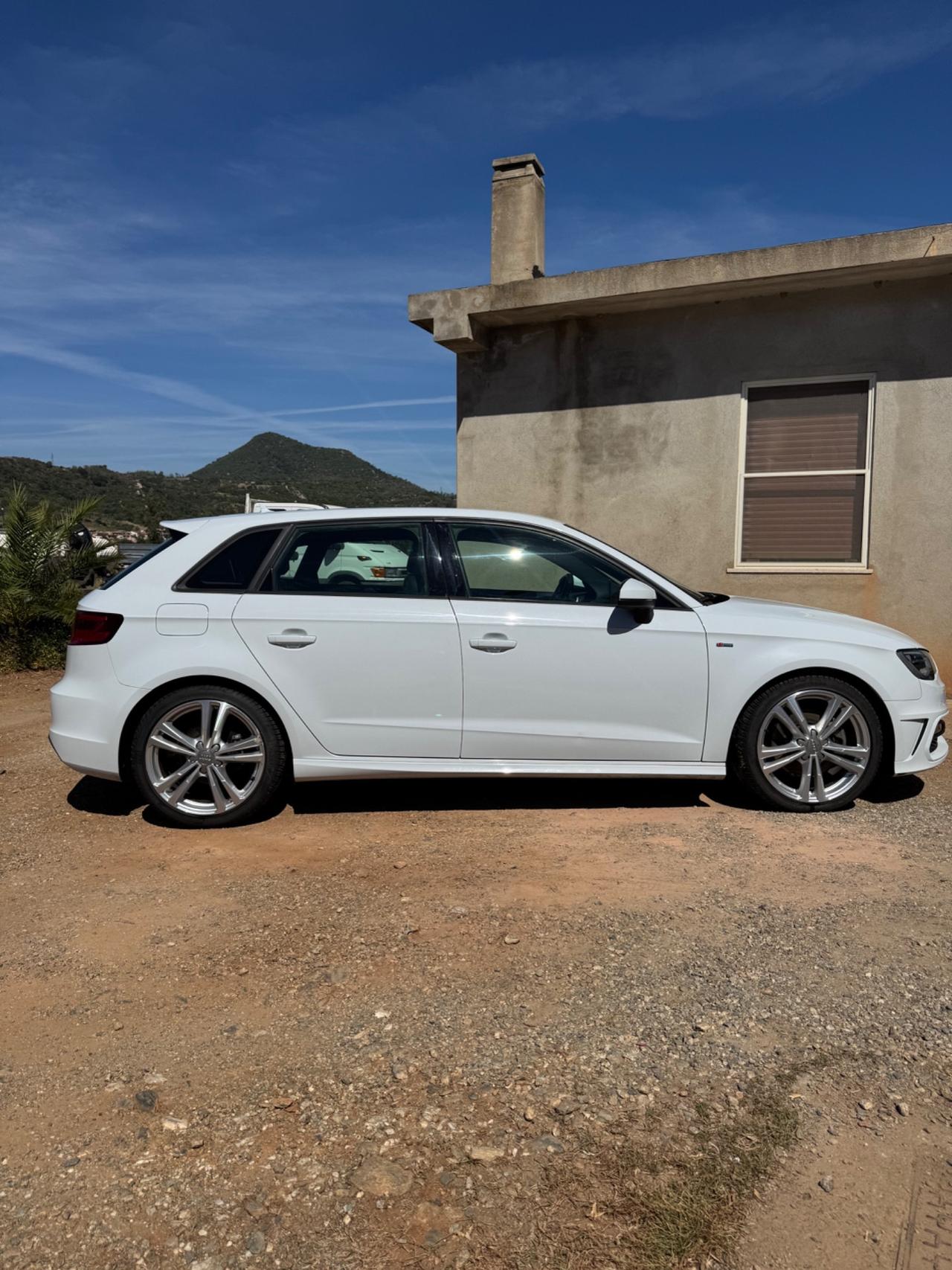 Audi A3 2.0 TDI 150 CV S Line Quattro