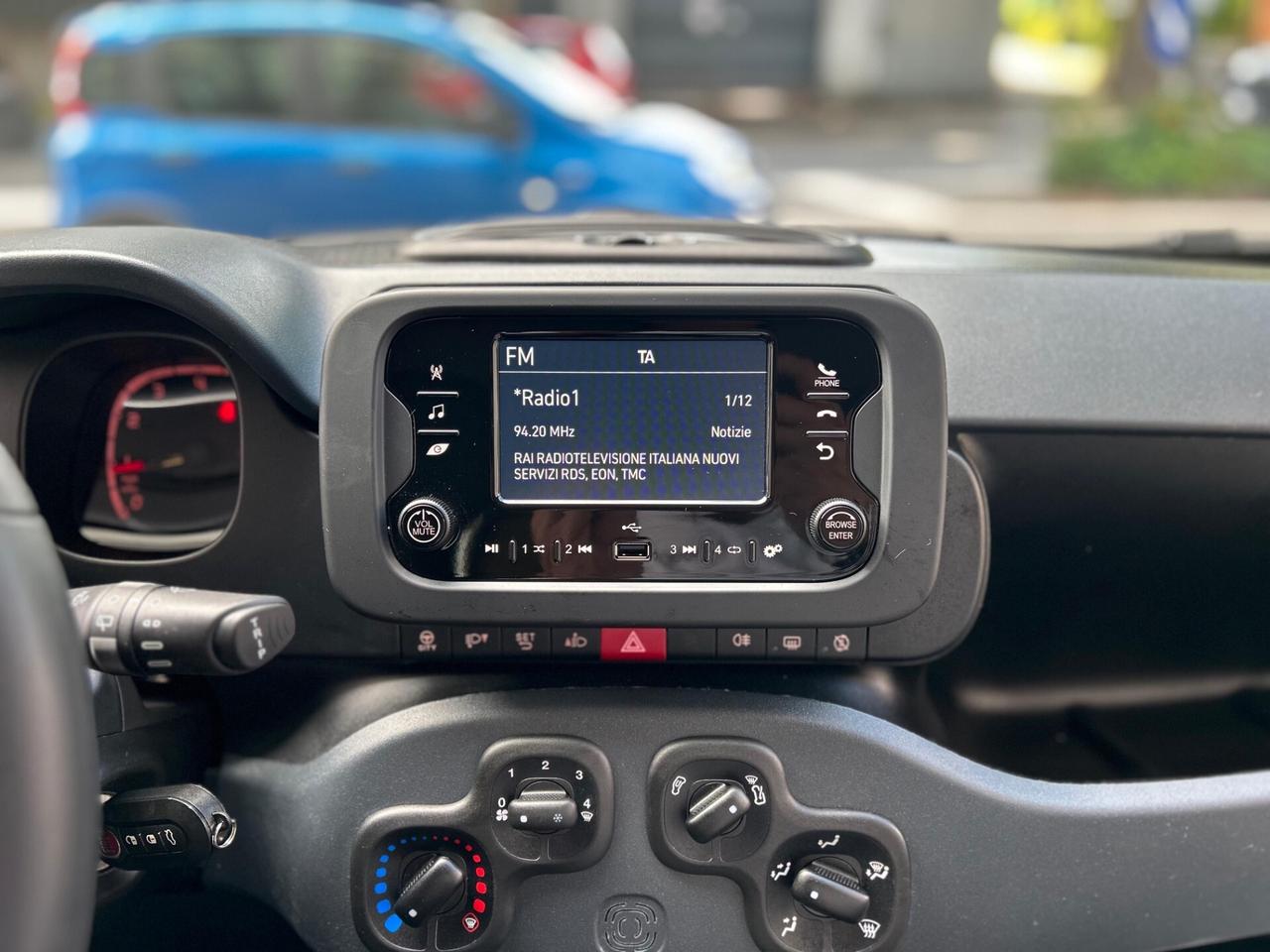 Fiat Panda 1.0 FireFly HYBRID CityLife 70cv SOLO 9.000KM!!!