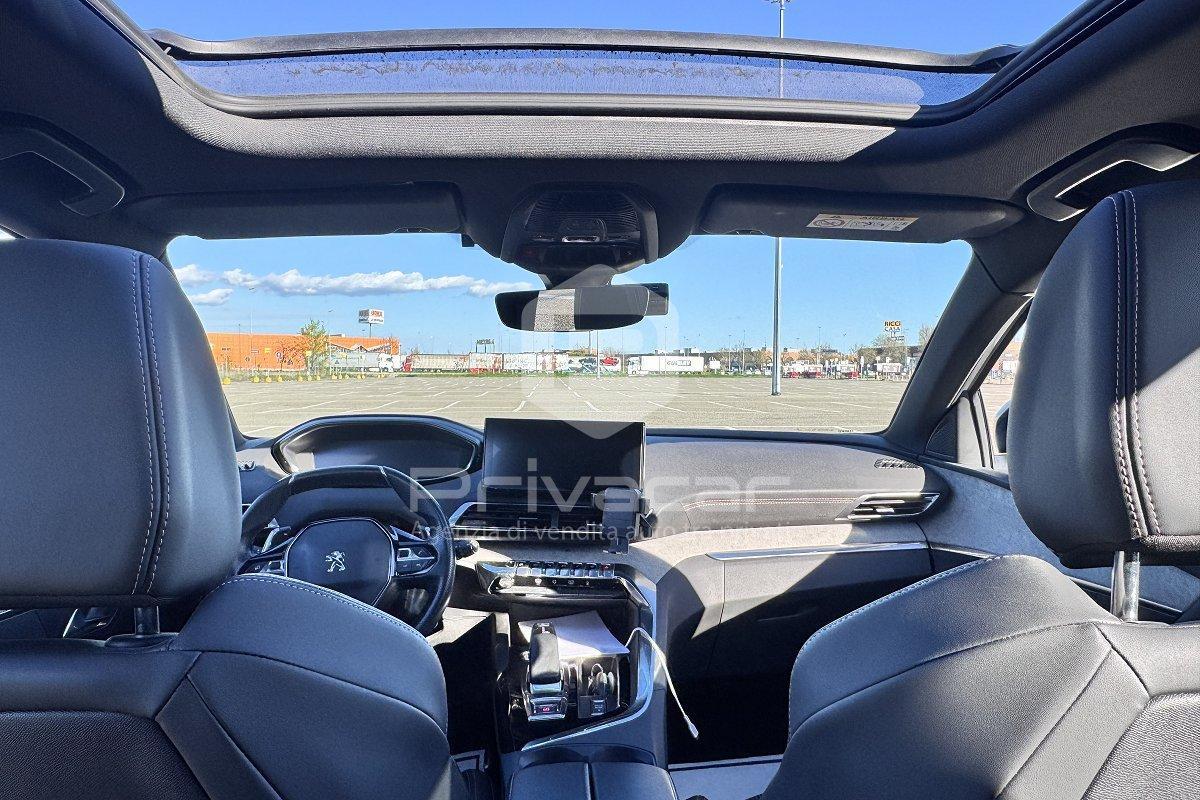 PEUGEOT 3008 Hybrid 225 e-EAT8 GT