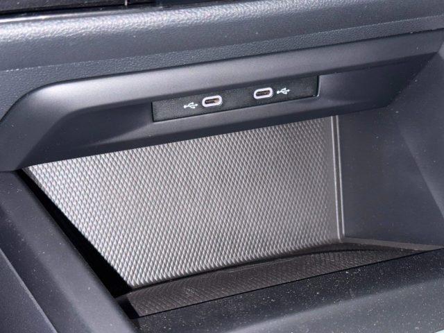 VOLKSWAGEN Golf 2.0 TDI Life
