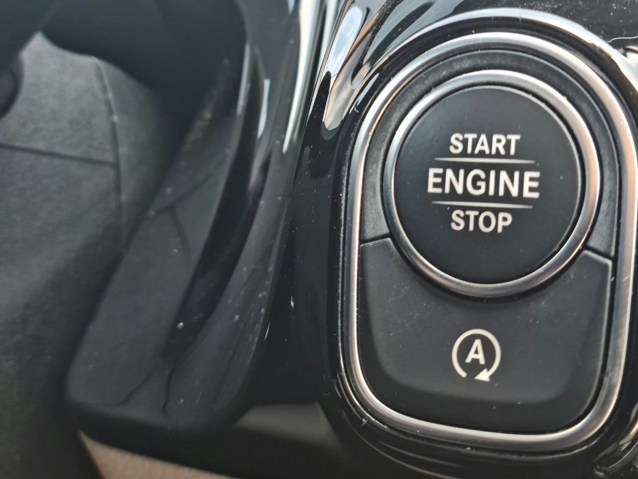 Mercedes-Benz CLA 250 PREMIUM #6265
