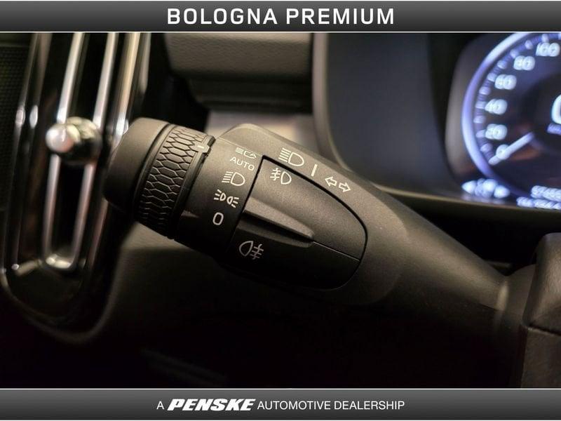 Volvo XC40 XC40 T2 automatico Core