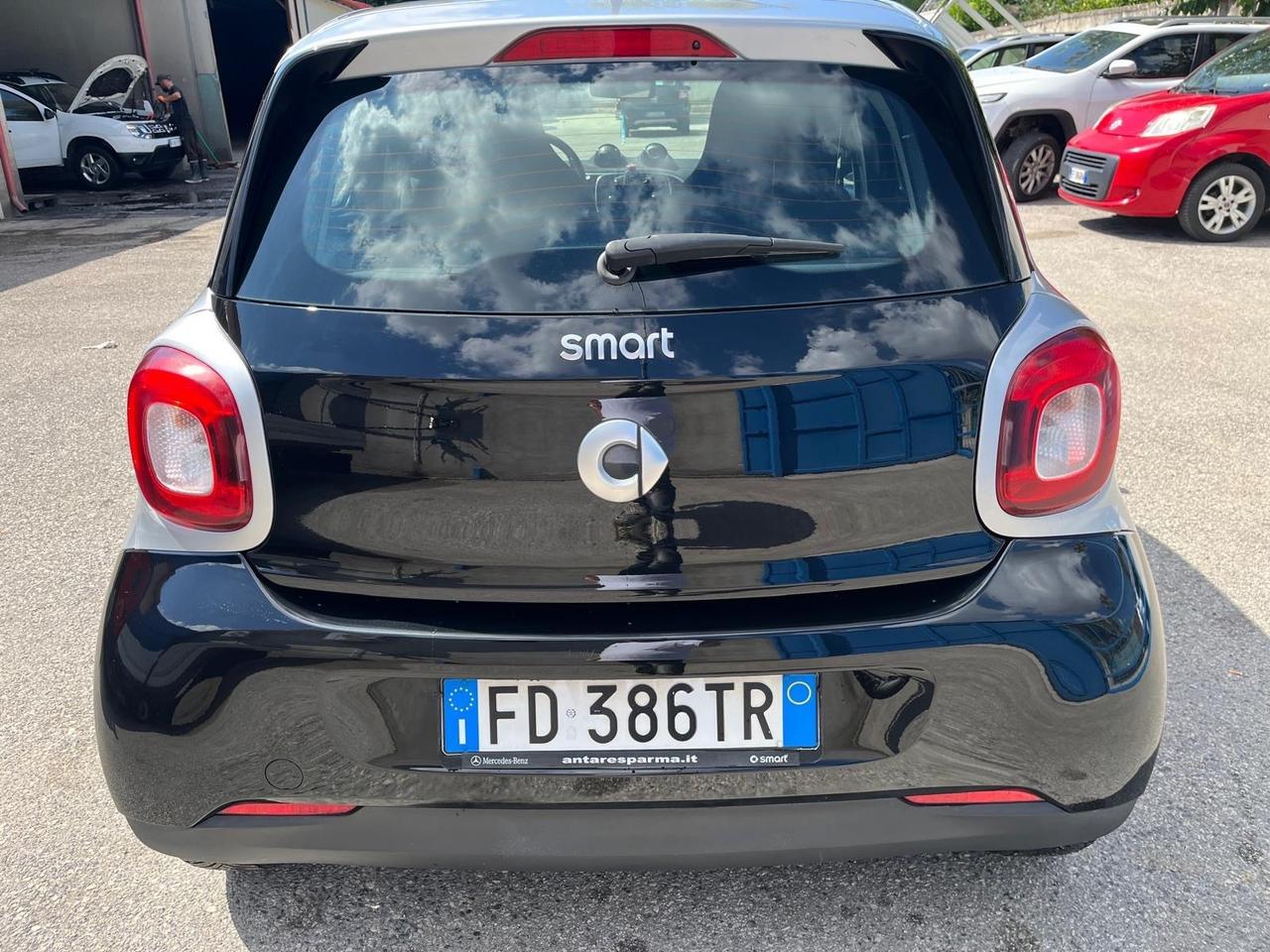 Smart forfour passion-1.0-71 cv -full -2016