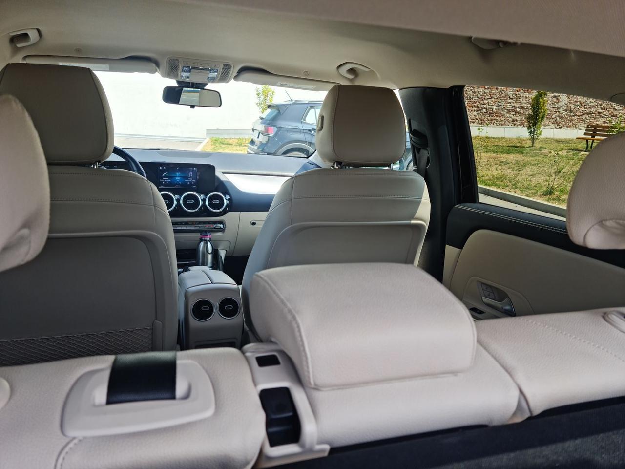 Mercedes-Benz CLA 250 PREMIUM #6265