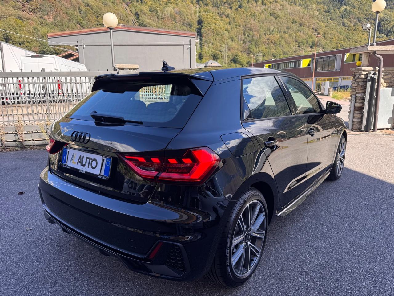 Audi A1 SPB 30 TFSI S tronic Identity Black