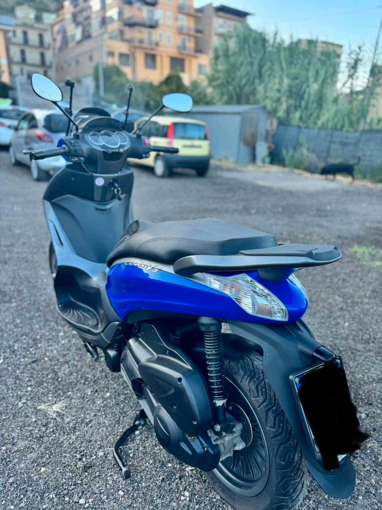 Piaggio Beverly 300 i.e.
