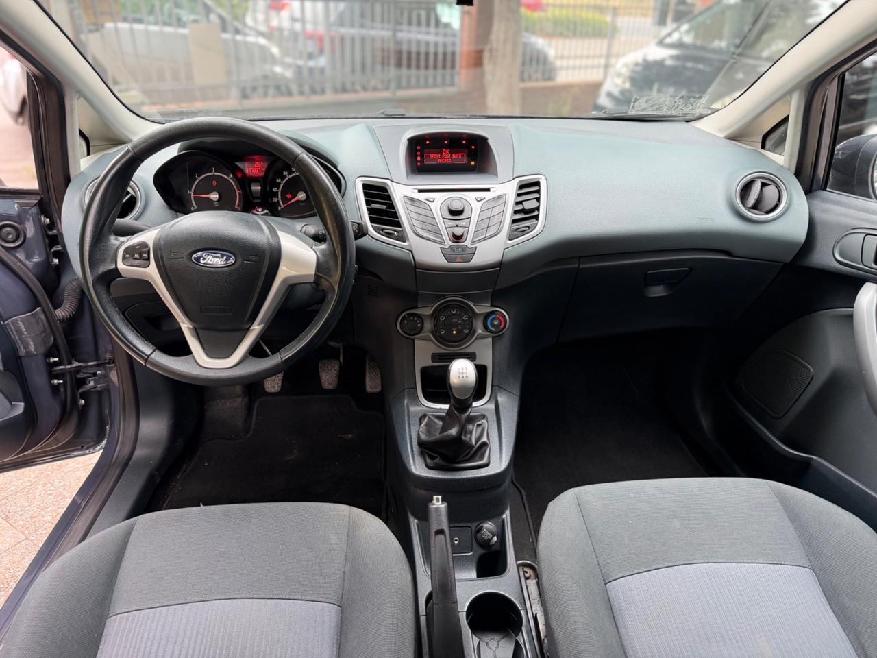 Ford Fiesta 1.4 TDCi 5p. NEOPATENTATI