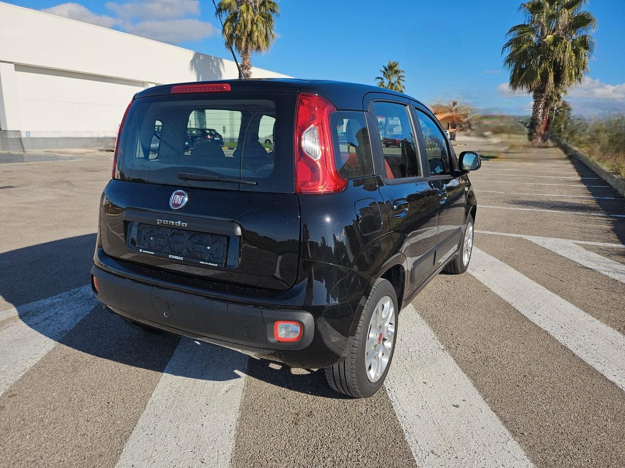 Fiat Panda 0.9 Lounge MULTIFUNZIONE SENSORI TOM TOM