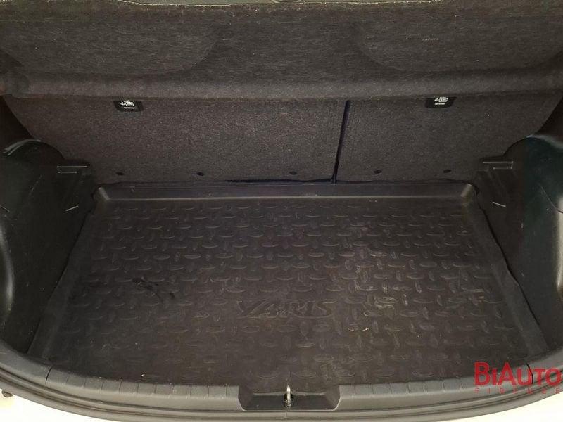 Toyota Yaris Yaris 5p 1.5h Active my18