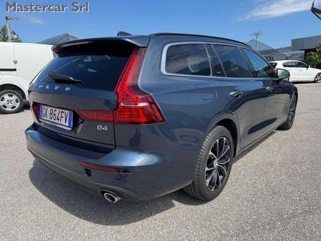 VOLVO V60 2.0 B4 197cv Auto MOMENTUM PRO - GK864FV