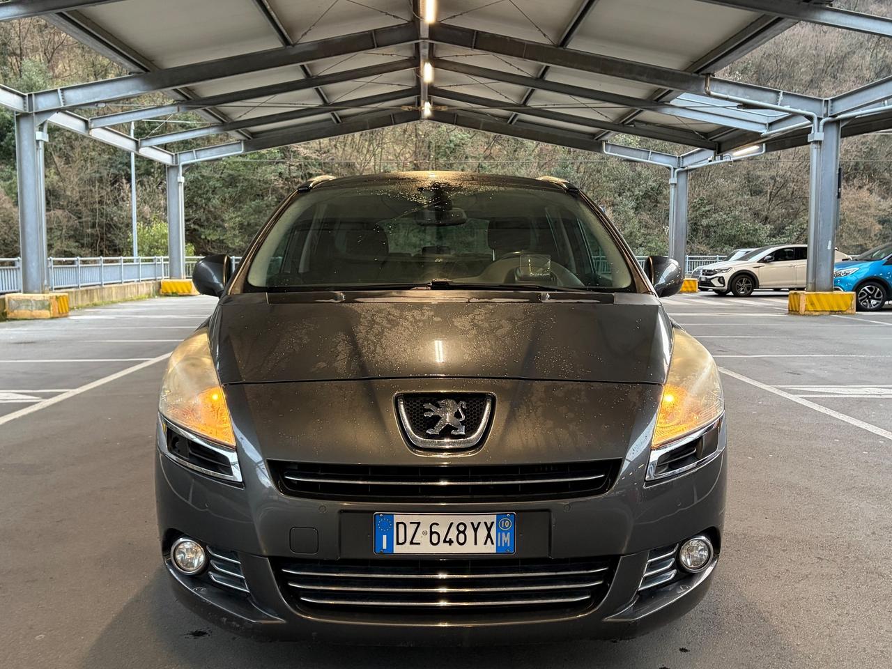 Peugeot 5008 2.0 HDi 150CV 7 posti - euro5 2010