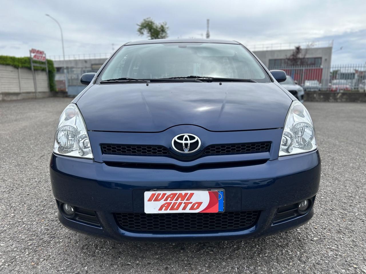 Toyota Corolla Verso X 1.6