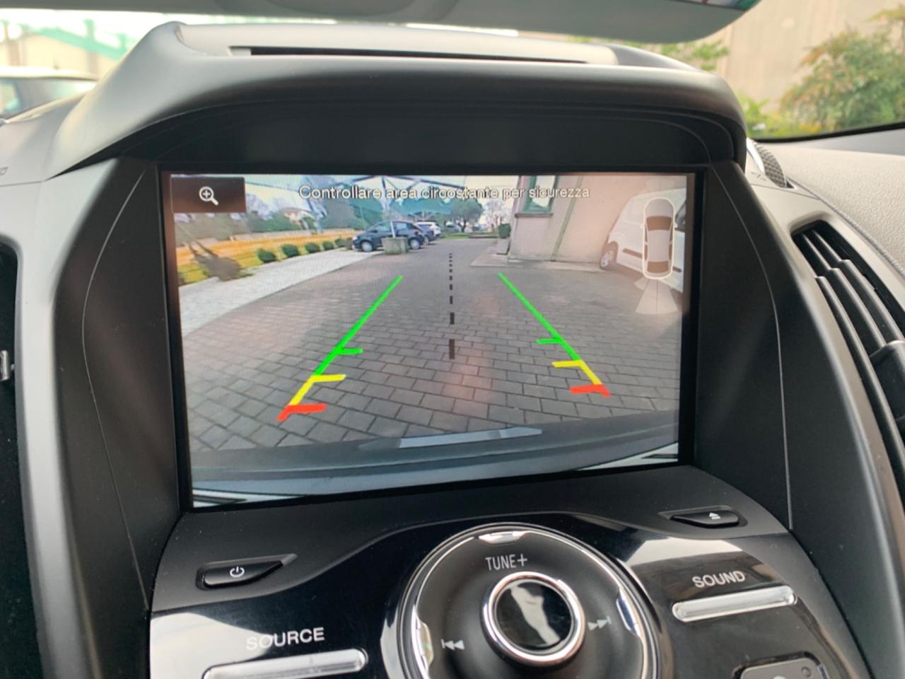 Ford Kuga 2.0 TDCI 150 CV S&S 4WD Powershift Titanium