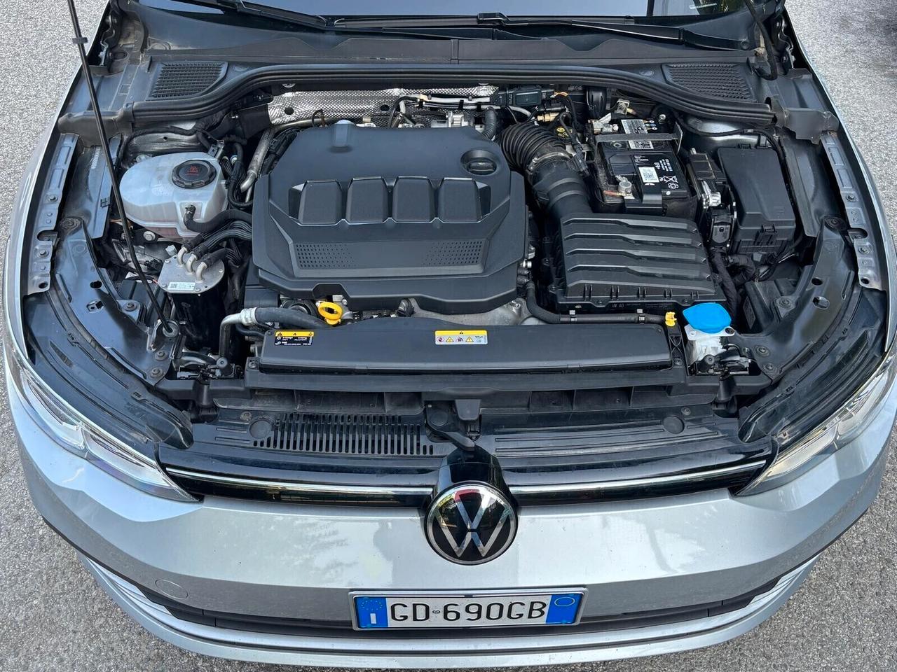 Volkswagen Golf 2.0 TDI SCR Style OK Neopatentati