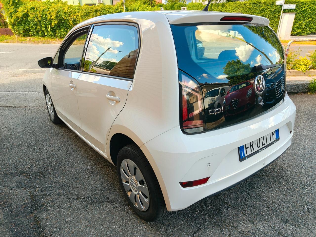 Volkswagen up! 1.0 5p. move