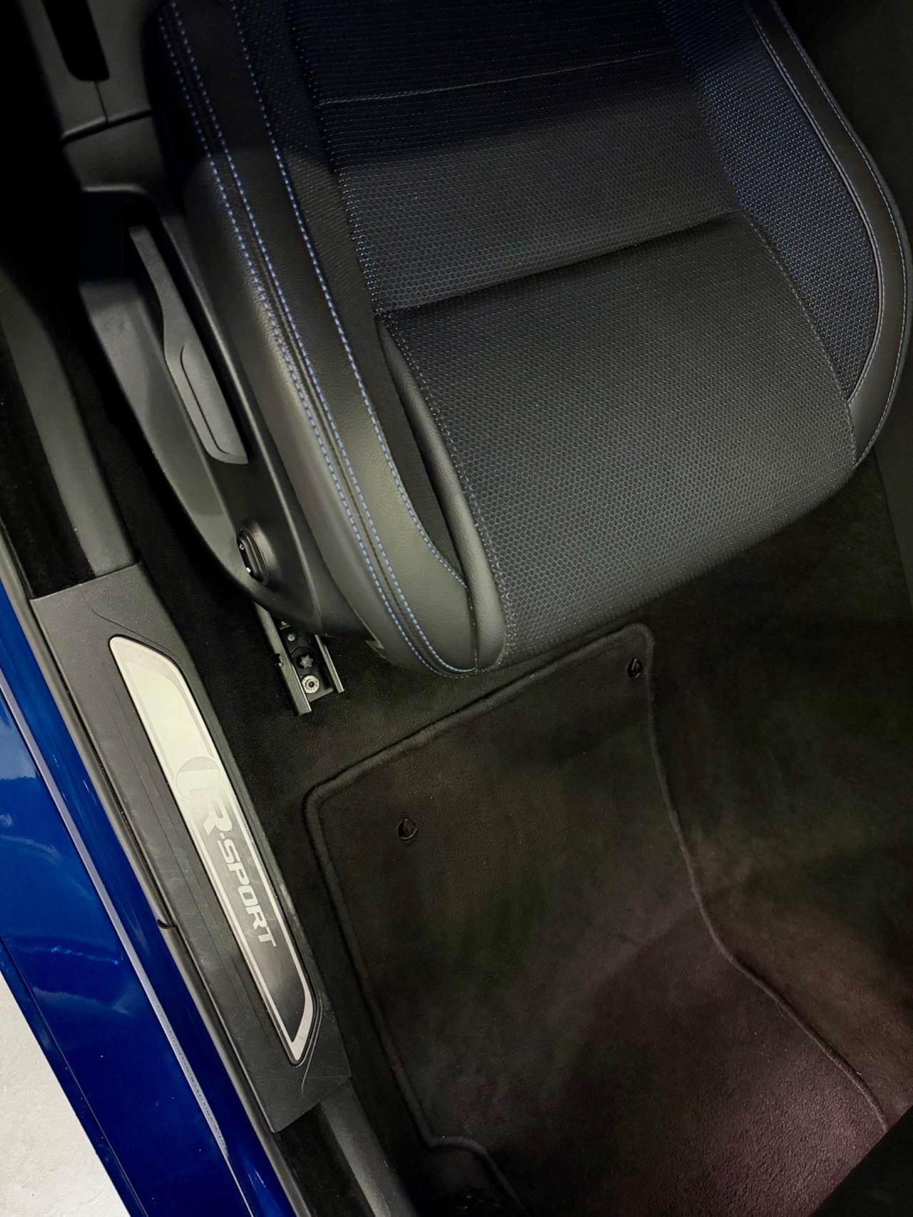 Jaguar XE 2.0 180CV R-Sport FINANZIABILE