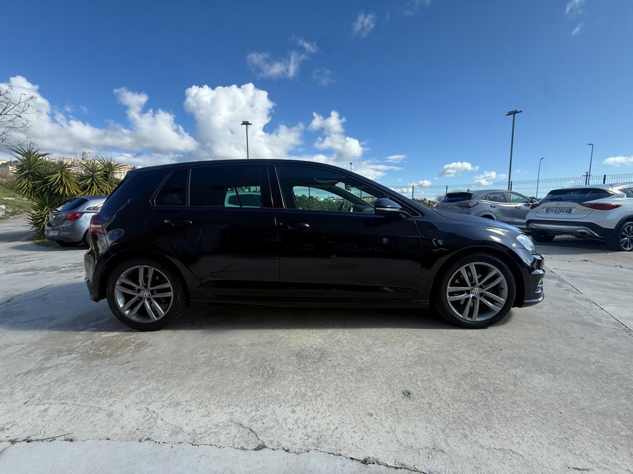 Volkswagen Golf 2.0 TDI 5p. R-Line BlueMotion Technology