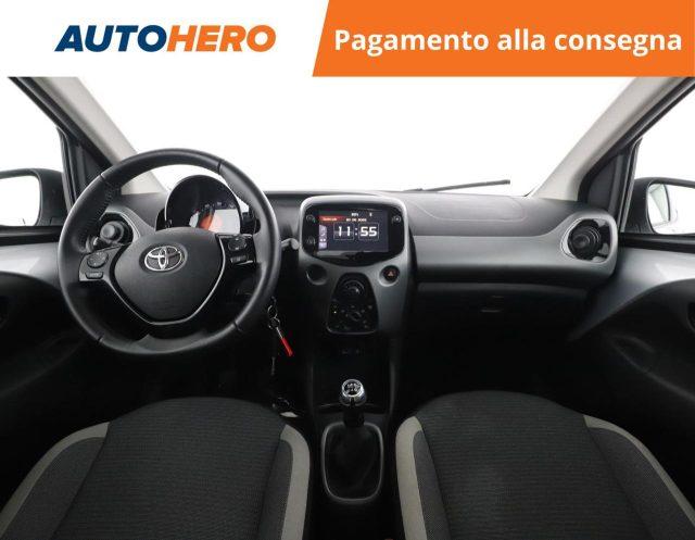 TOYOTA Aygo Connect 1.0 VVT-i 72 CV 5 porte x-play
