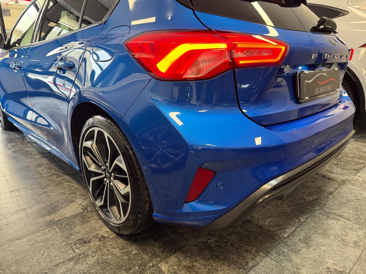 Ford Focus 1.5 120 CV ST-Line Tetto Apribile