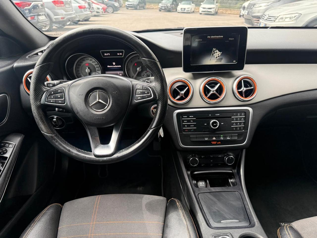 Mercedes-benz CLA 200 180 d S.W. Automatic Premium