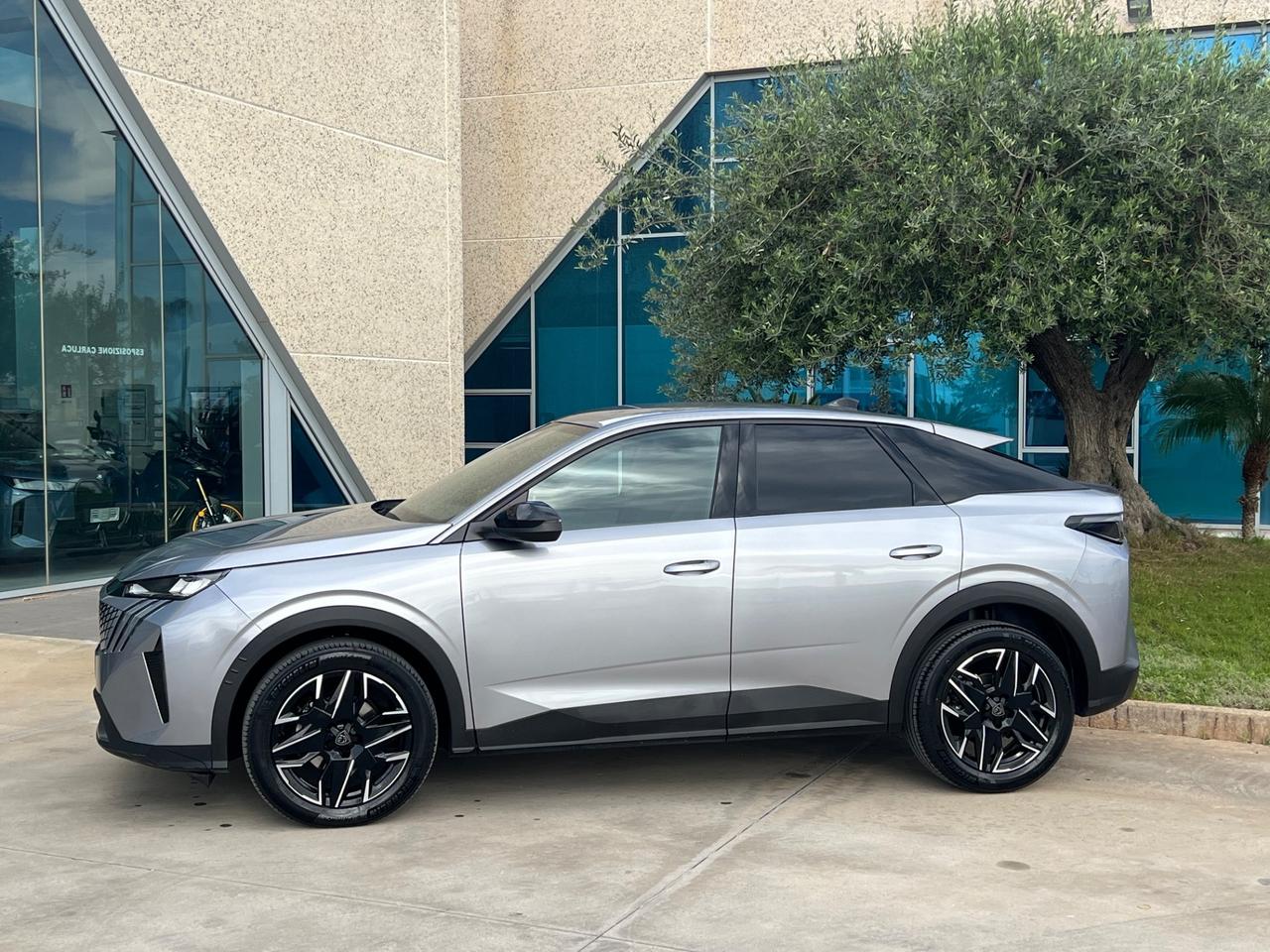 Peugeot 3008 Hybrid 136 e-DCS6 GT