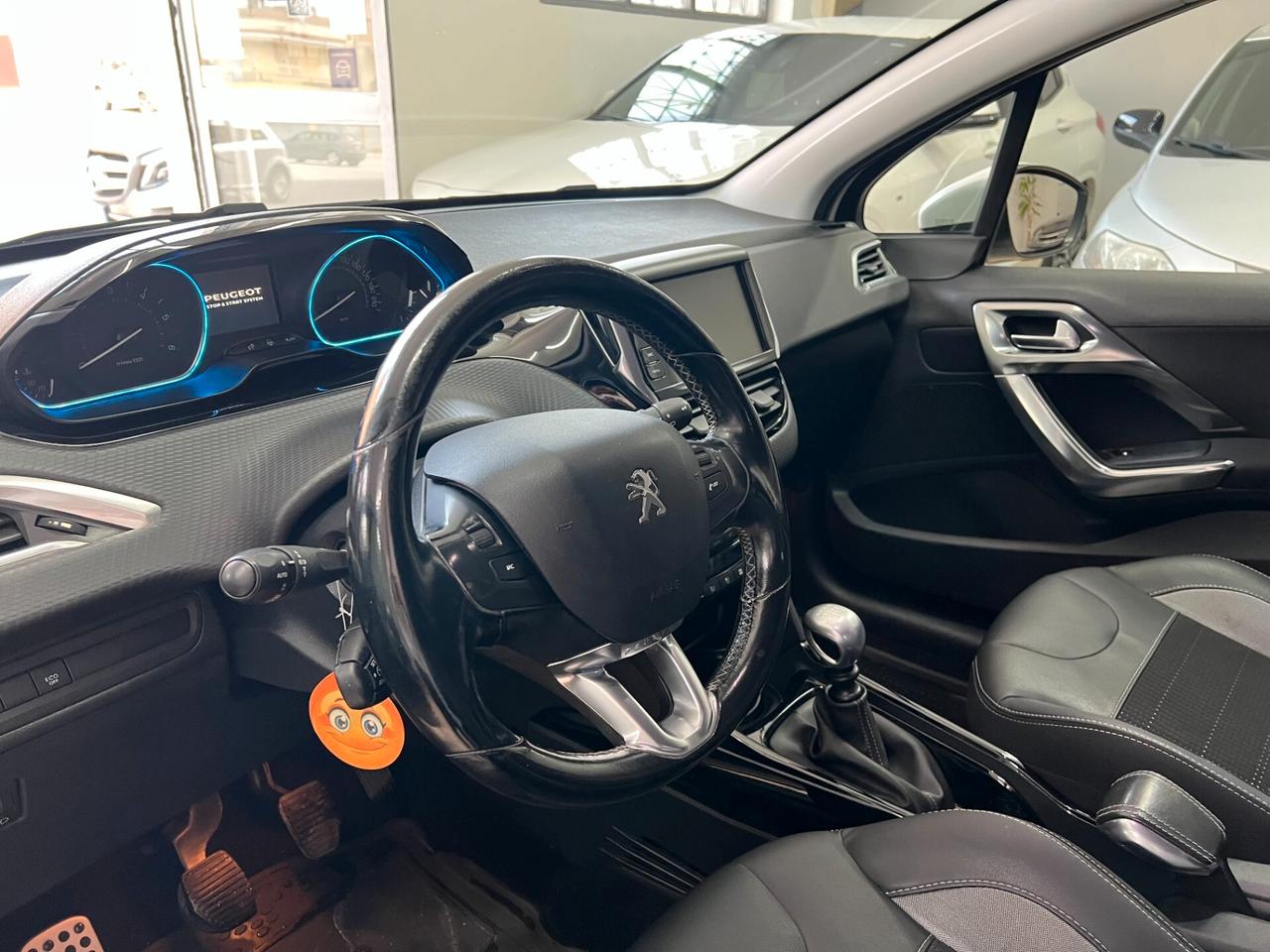 Peugeot 2008 BlueHDi 120 S&S Allure