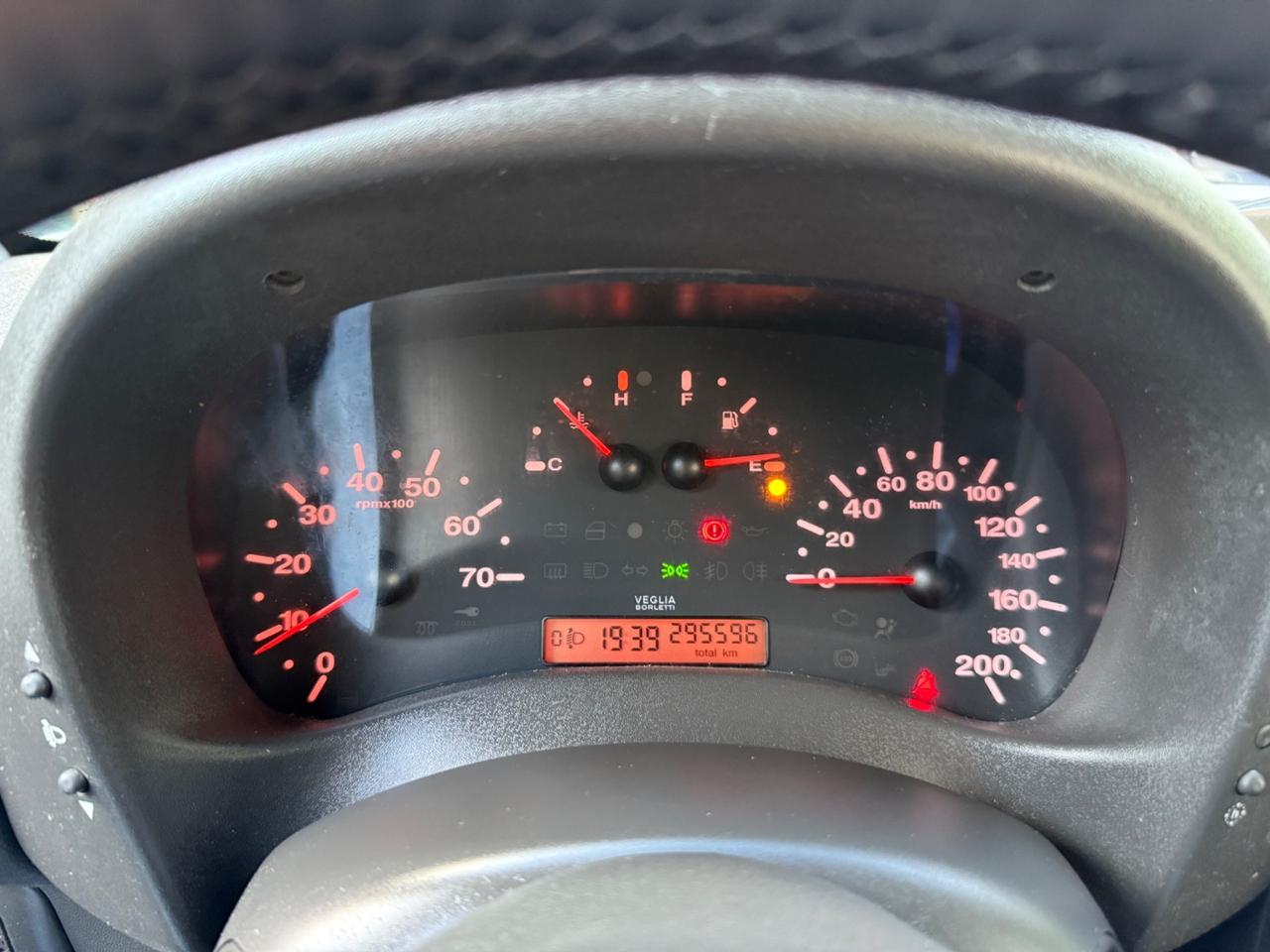Fiat Doblò 1.6 16V Natural Power Active