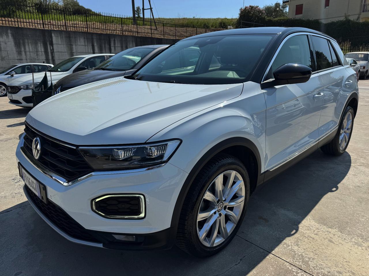 Vw T-ROC 1.6TDI 116cv/VIRTUAL COCKPIT/FULL LED.