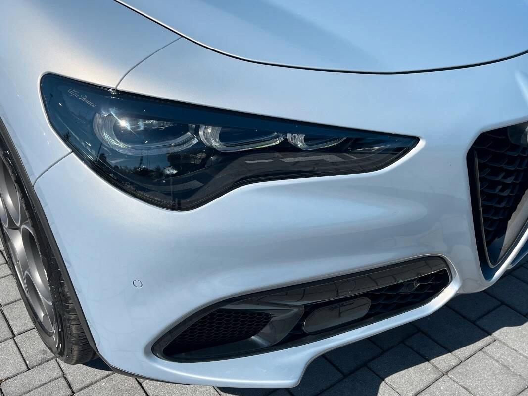 Alfa Romeo Stelvio 2.2 t Sprint rwd 160cv auto