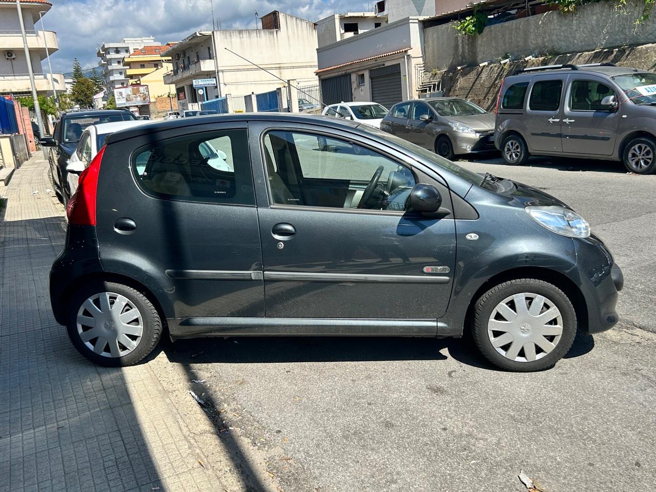 Peugeot 107 1.0 68CV 5p. Sweet Years