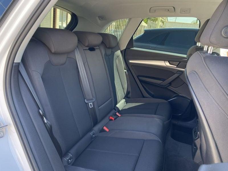 Audi Q5 Business Advanced 2.0 TDI 204CV S-Tronic quattro mhev 40