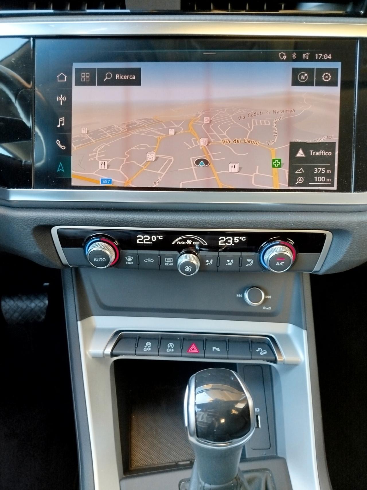 Audi Q3 40 TDI quattro S tronic Business Advanced