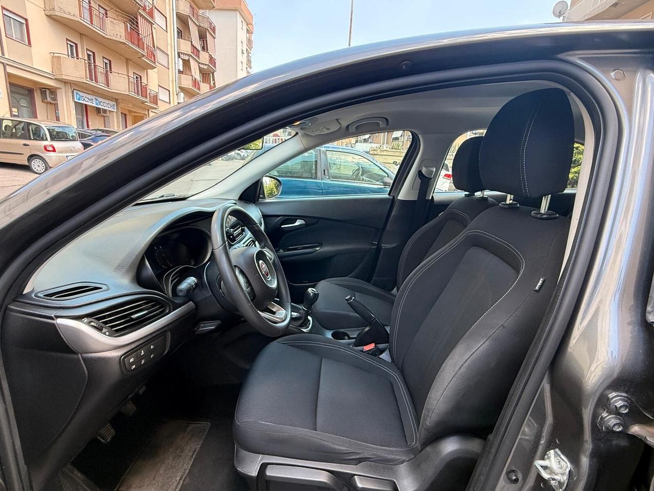 Fiat Tipo 1.3 Mjt 4 porte Easy