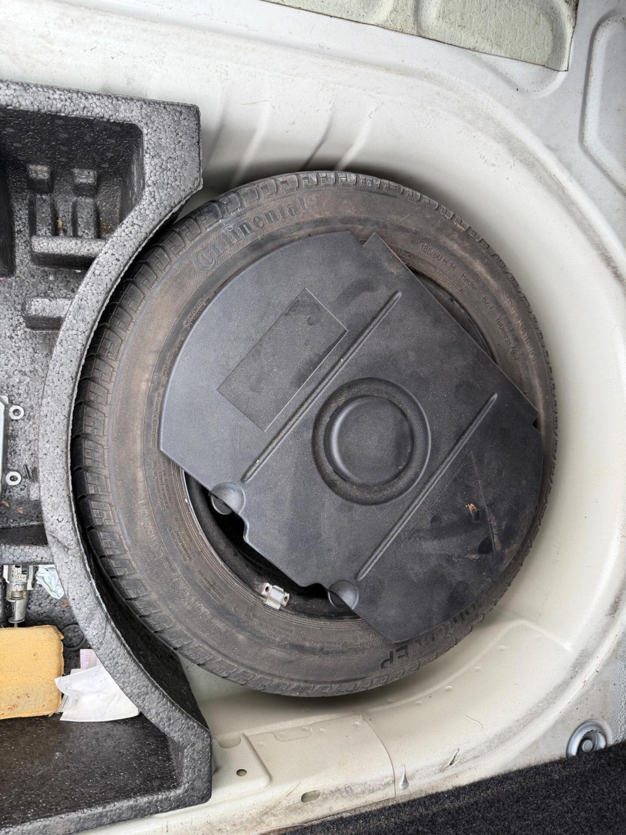 Skoda Fabia 1.4 benzina euro4 neopatentati spaziosoa