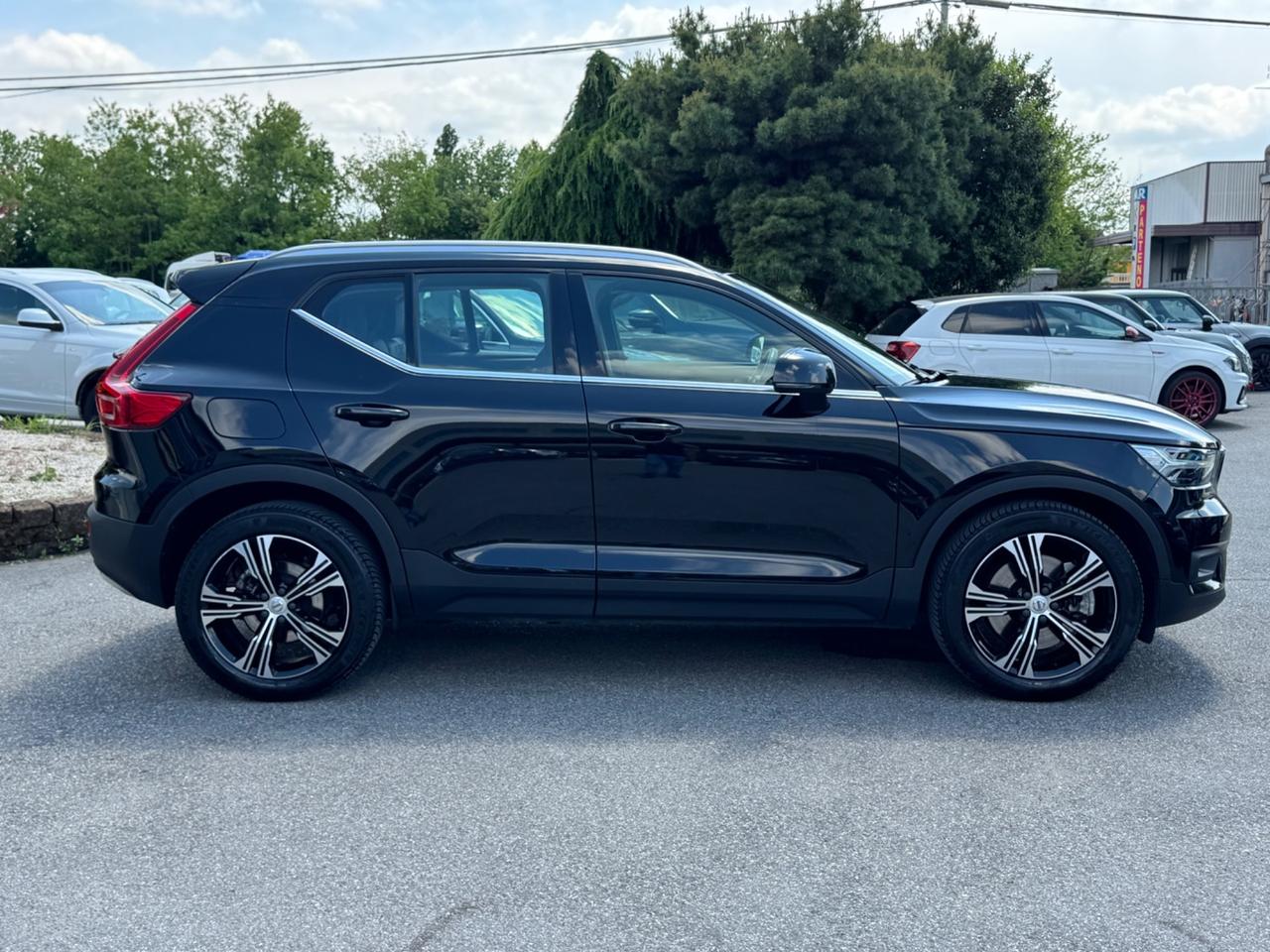 Volvo XC40 T5 Recharge Plug-in Hybrid R-design