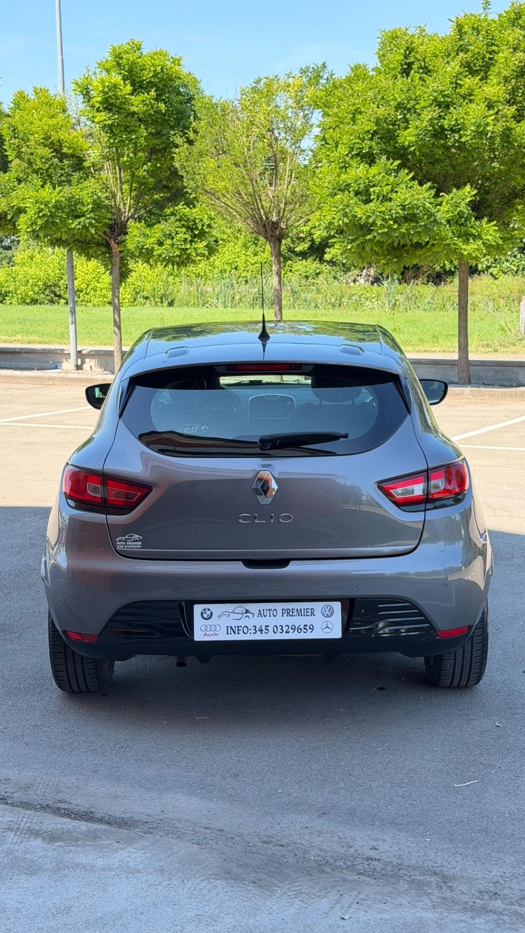 Renault Clio 1.2 75CV 5 porte National