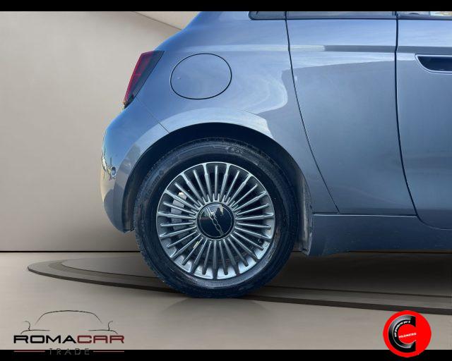 FIAT 500e 3+1 42 kWh Icon