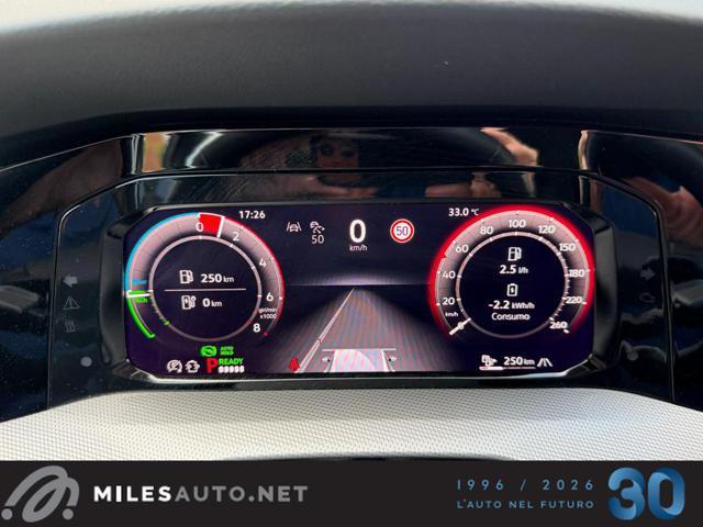 VOLKSWAGEN Golf 1.5 TSI eHybrid Plug-in 140 km autonomia DSG Style