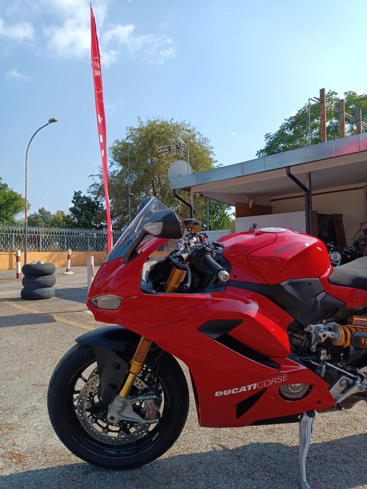 Ducati Panigale V2 S