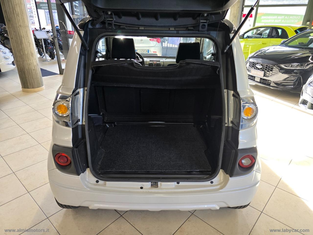 MICROCAR MGO 4 Premium Highland