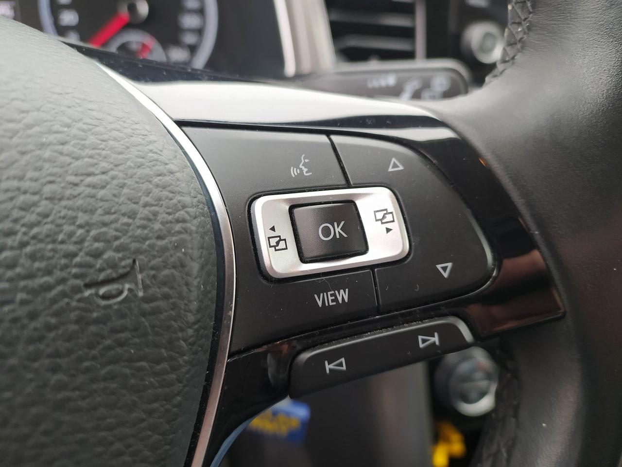 Volkswagen T-Roc Business 2.0 TDI 150CV #9725