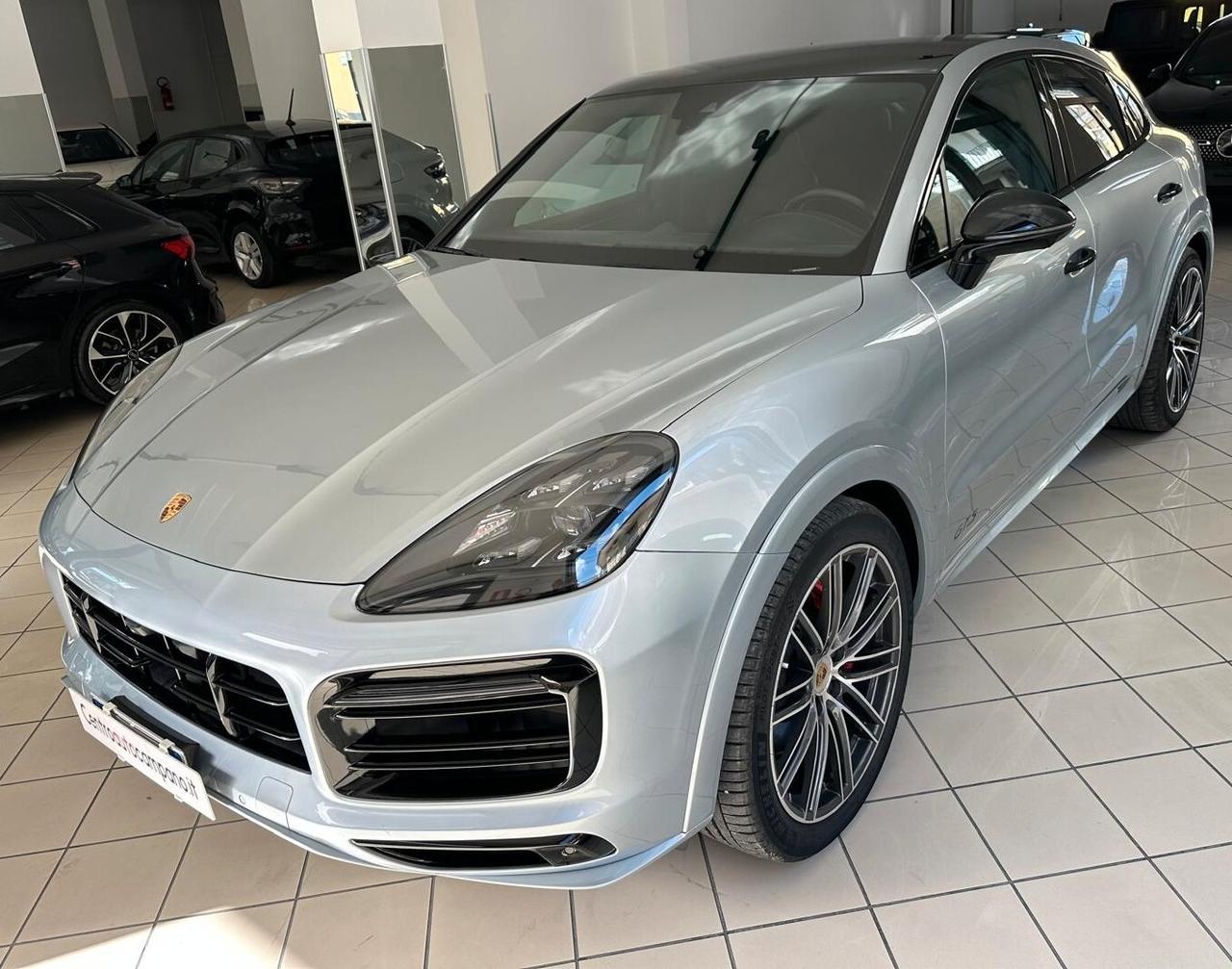 Porsche Cayenne Coupé 4.0 GTS