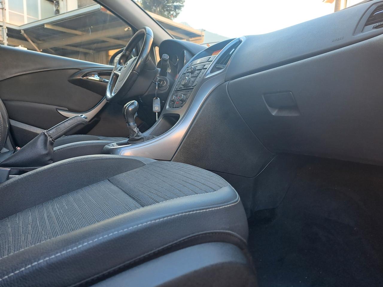 OPEL ASTRA 1.4 GPL TECH *BOMBOLA 2036*