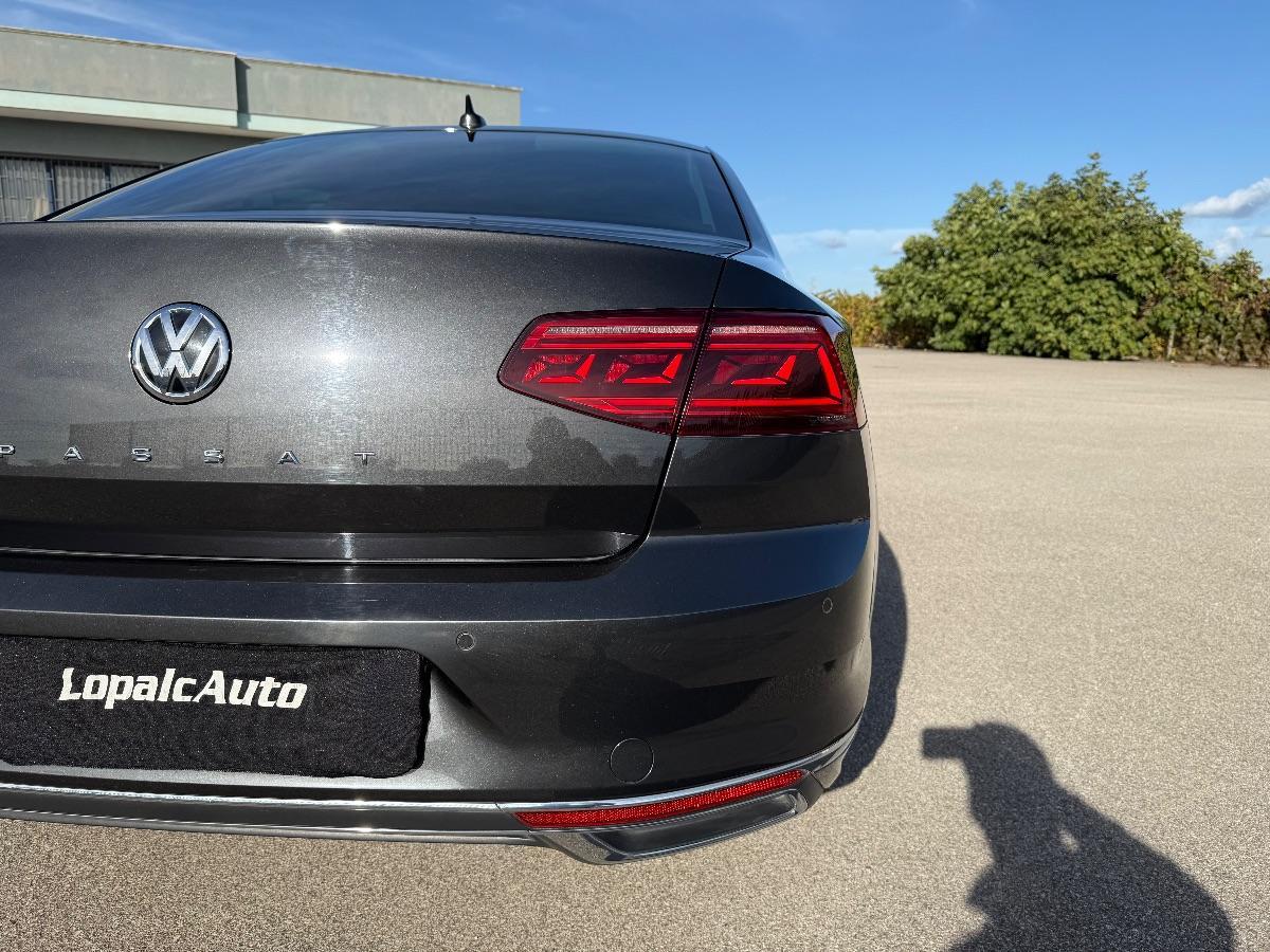 VOLKSWAGEN - Passat - 2.0 TDI 190CV DSG Executive BMT