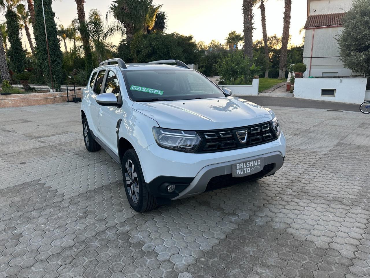 DACIA Duster 1.0 TCe 100 CV ECO-G 4x2 Prestige