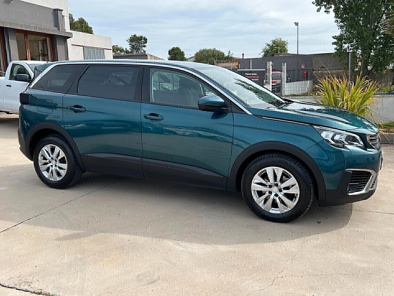 Peugeot 5008 BlueHDi 130 S&S EAT8 Business 2019