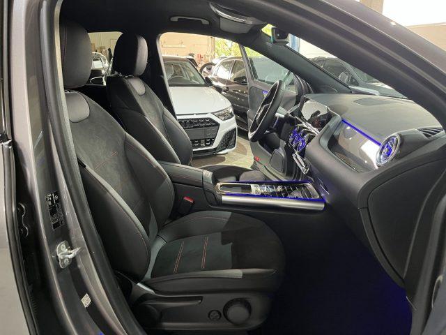 MERCEDES-BENZ GLA 200 d Autom. AMG Premium Plus NIGHT/LED MULTICOL/TELEC