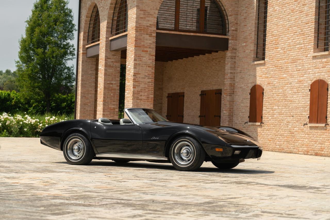 Chevrolet Corvette C3 Stingray - CHE00011