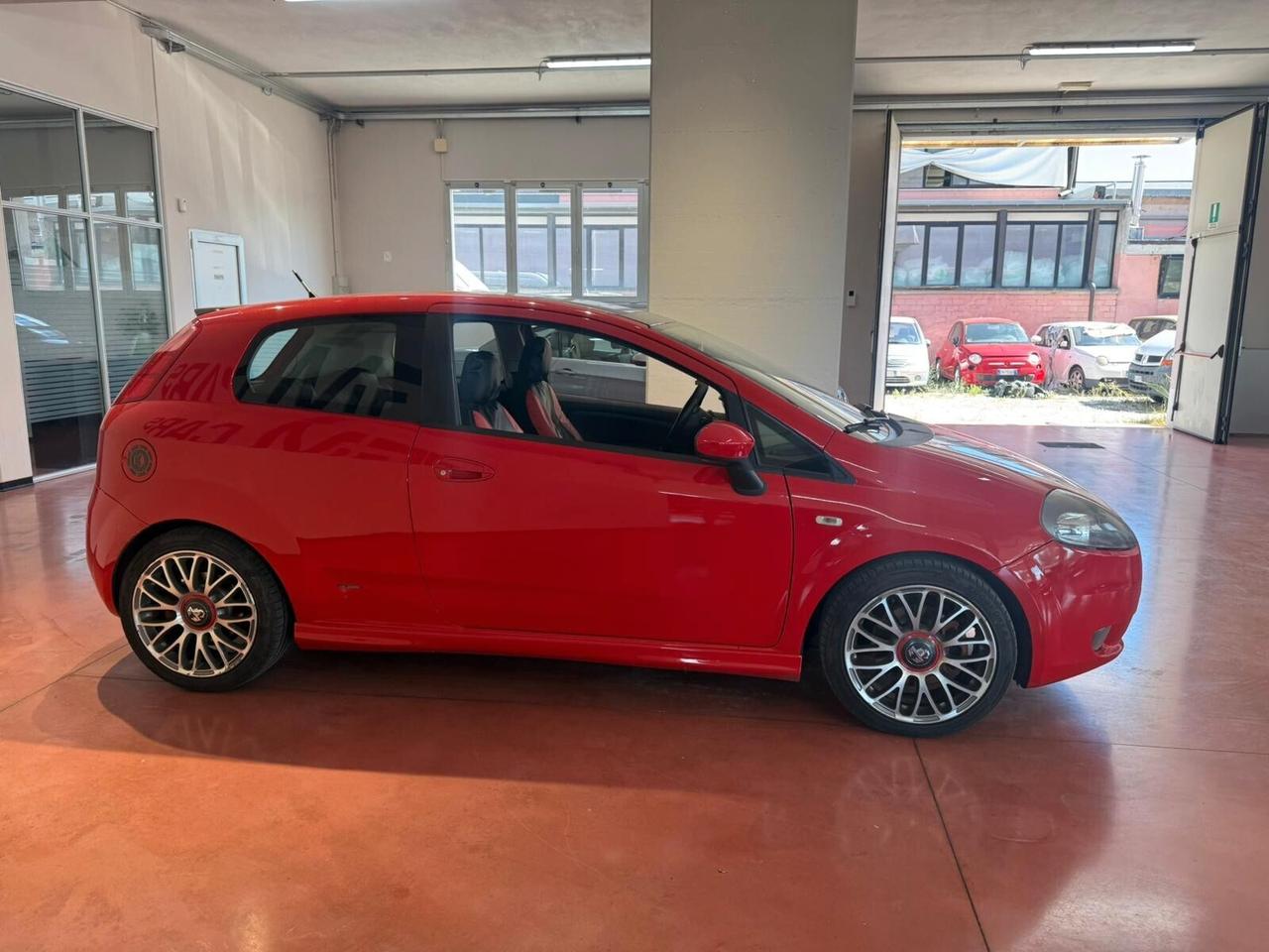 Fiat Grande Punto 1.9 MJT 130 CV 3 porte Sport